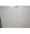 Porte de garage sectionnelle plafond avec portillon fixation moteur