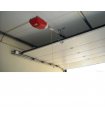 Porte de garage sectionnelle plafond avec portillon fixation moteur