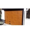 Porte de garage sectionnelle plafond, certifiée norme EURO. Motorisation facultative, panneaux double isolation 42mm.